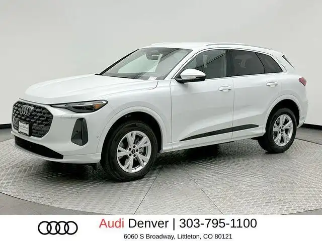 2025 Audi Q5 40 Premium's photo