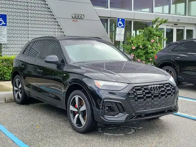 2024 Audi Q5 45 Prestige's photo