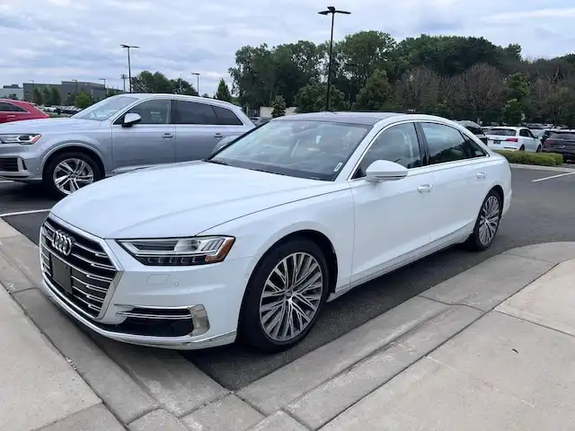 2019 Audi A8 55 TFSI L quattro Tiptronic's photo