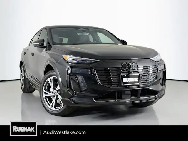 2027 Audi Q6 Sportback e-tron Premium Plus quattro's photo
