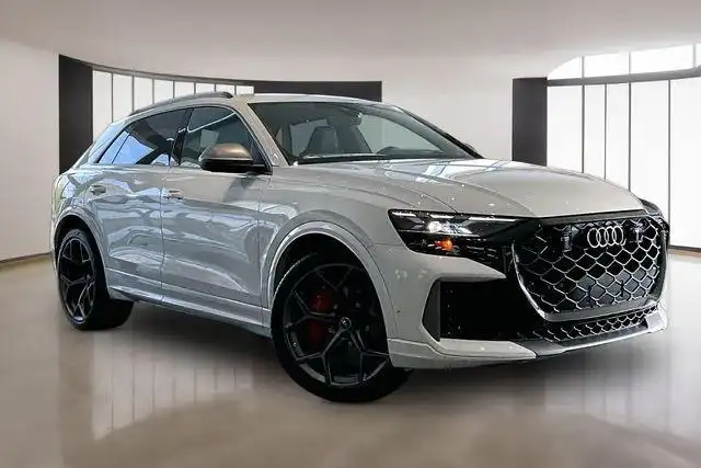 2026 Audi RS Q8 Base's photo