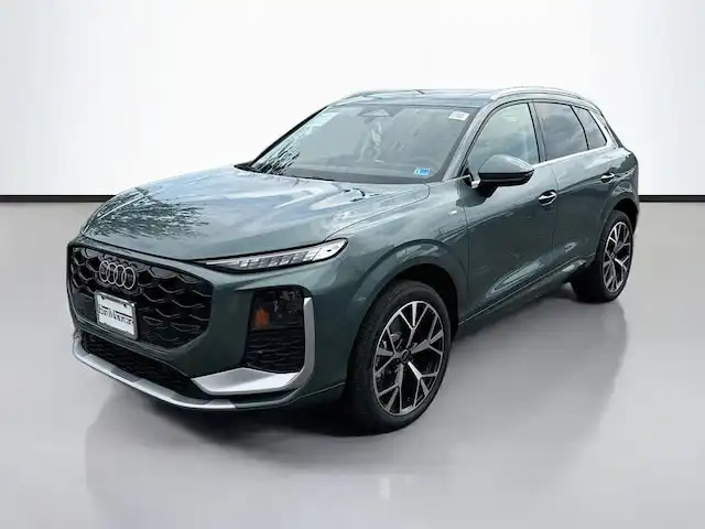2026 Audi Q3 S Line quattro's photo