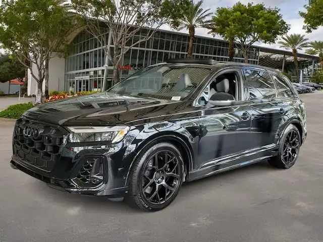 2026 Audi SQ7 Premium Plus quattro Tiptronic's photo