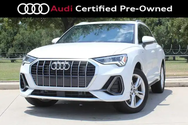 2024 Audi Q3 45 TFSI S Line Premium quattro's photo