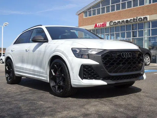 2026 Audi RS Q8 Base photo 5