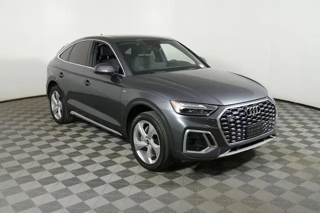 2023 Audi Q5 Sportback 45 Premium photo 1