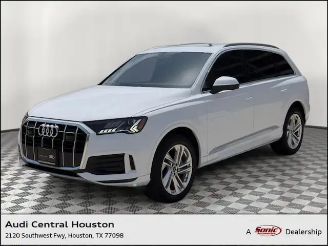 2024 Audi Q7 45 Premium Plus quattro Tiptronic's photo