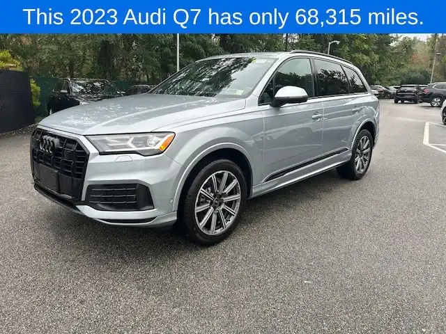 2023 Audi Q7 45 Premium Plus quattro Tiptronic's photo