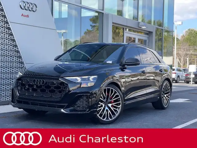 2026 Audi SQ8 Prestige quattro's photo