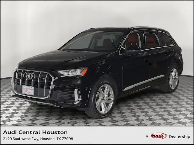 2022 Audi Q7 55 Premium Plus quattro Tiptronic's photo