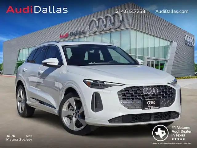 2025 Audi Q5 40 Prestige's photo