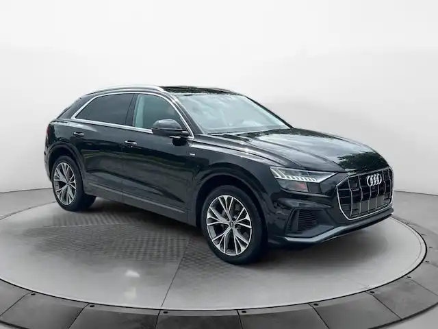 2023 Audi Q8 55 Premium Plus Tiptonic quattro's photo