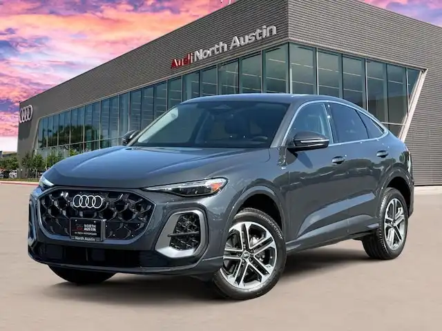 2025 Audi Q5 Sportback 45 Premium Plus's photo