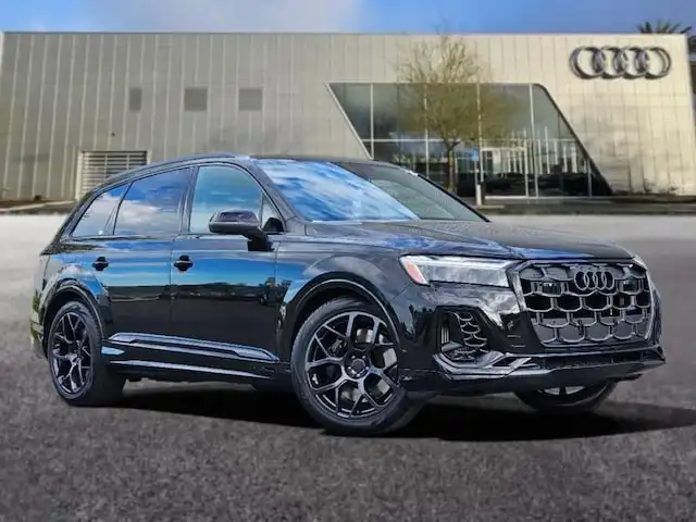 2026 Audi SQ7 Premium Plus quattro Tiptronic's photo