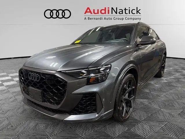 2025 Audi RS Q8 Base's photo