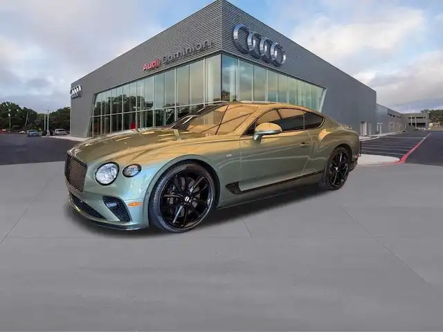 2022 Bentley Continental GT V8 Mulliner's photo