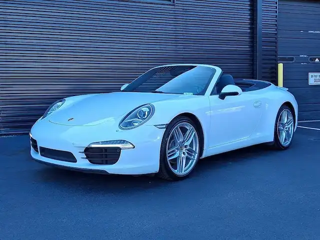2014 Porsche 911 Carrera Cabriolet's photo
