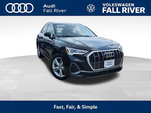 2019 Audi Q3 45 TFSI S Line Premium Plus quattro's photo