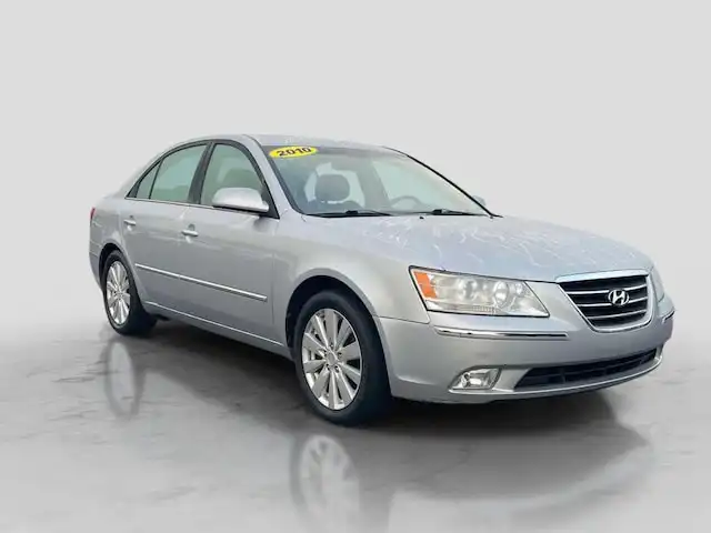 2010 Hyundai Sonata Limited I4 A/T's photo