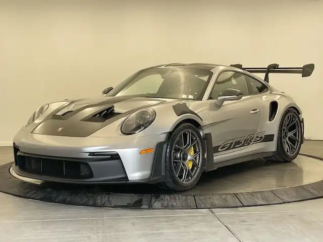 2025 Porsche 911 GT3 RS's photo