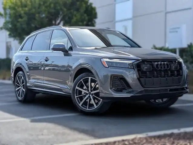 2026 Audi Q7 45 Premium Plus quattro Tiptronic's photo