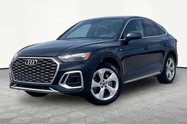 2023 Audi Q5 Sportback 45 Premium Plus's photo