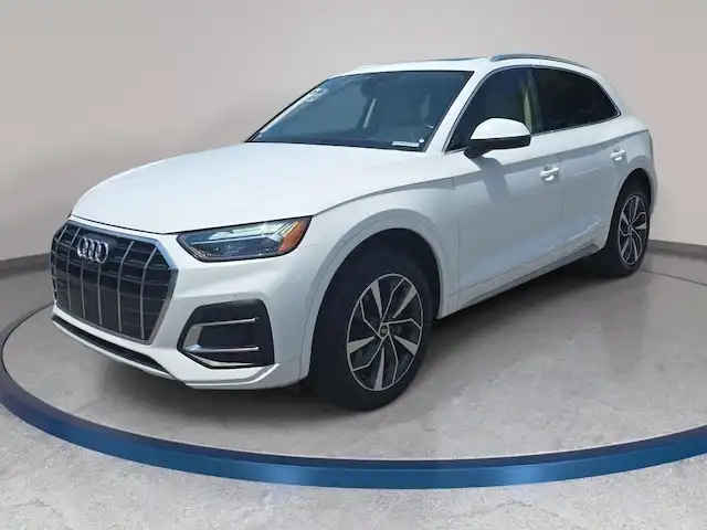 2021 Audi Q5 45 Premium Plus's photo