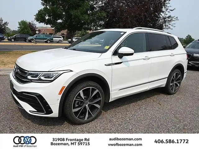 2024 Volkswagen Tiguan 2.0T SEL R-Line 4Motion's photo