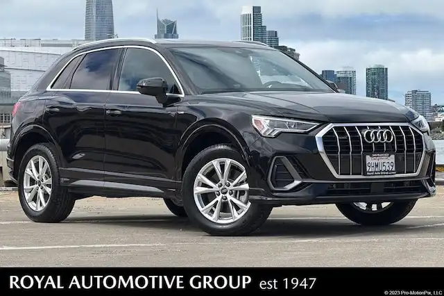 2023 Audi Q3 45 TFSI S Line Premium quattro's photo