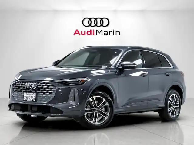 2025 Audi Q5 40 Premium Plus's photo