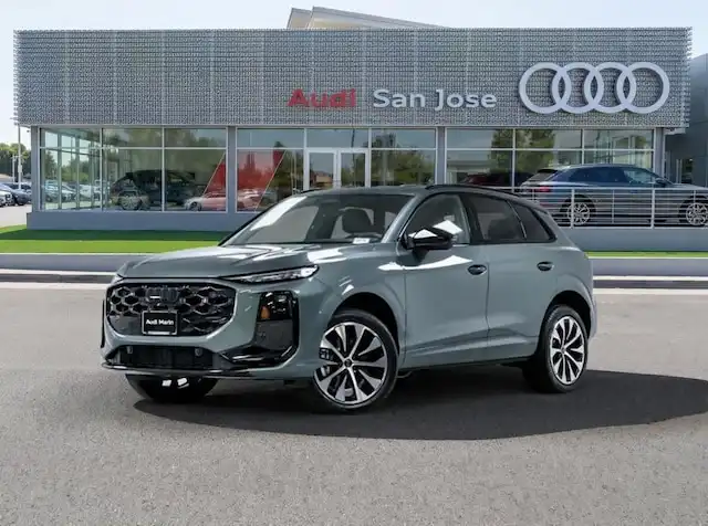 2026 Audi Q3 S line quattro's photo