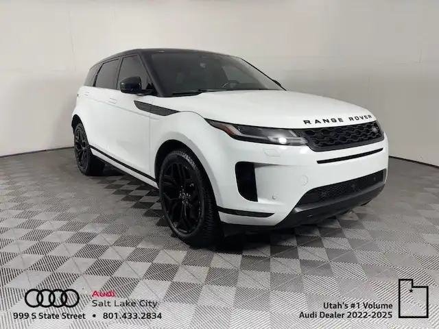 2022 Land Rover Range Rover Evoque SE's photo
