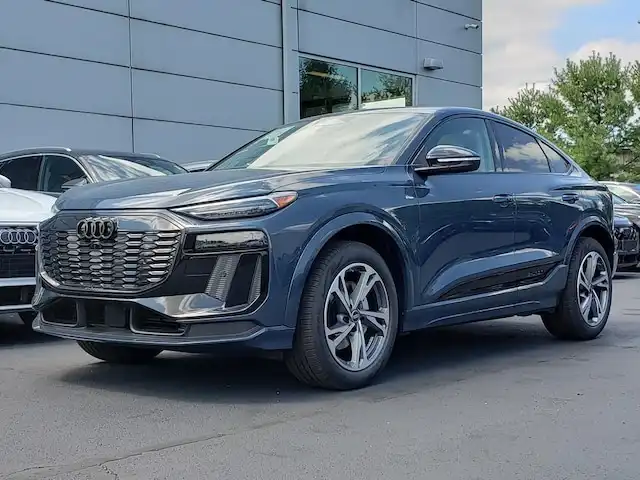 2027 Audi Q6 Sportback e-tron Premium Plus quattro's photo