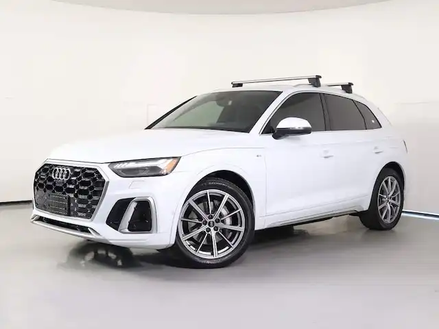 2023 Audi Q5 55 e Prestige's photo