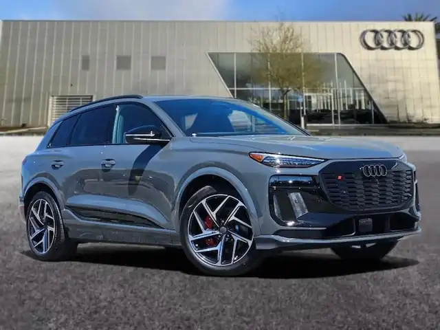 2027 Audi SQ6 e-tron Premium Plus quattro's photo