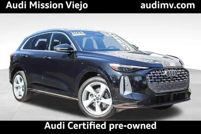 2025 Audi Q5 40 Premium Plus's photo