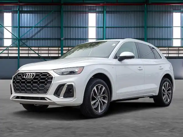 2023 Audi Q5 45 Premium Plus's photo