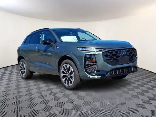 2026 Audi Q3 S Line quattro's photo