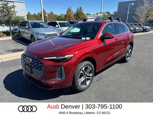 2025 Audi Q5 40 Premium Plus's photo