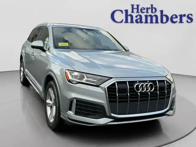 2023 Audi Q7 45 Premium quattro Tiptronic's photo