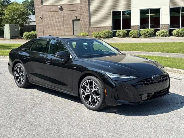 2026 Audi A6 Premium Plus quattro S tronic's photo