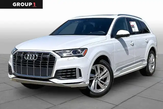 2024 Audi Q7 45 Premium quattro Tiptronic's photo