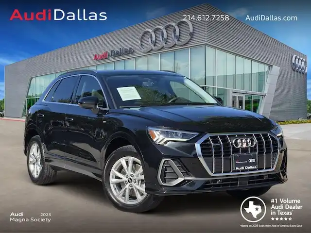 2025 Audi Q3 45 TFSI S Line Premium quattro's photo