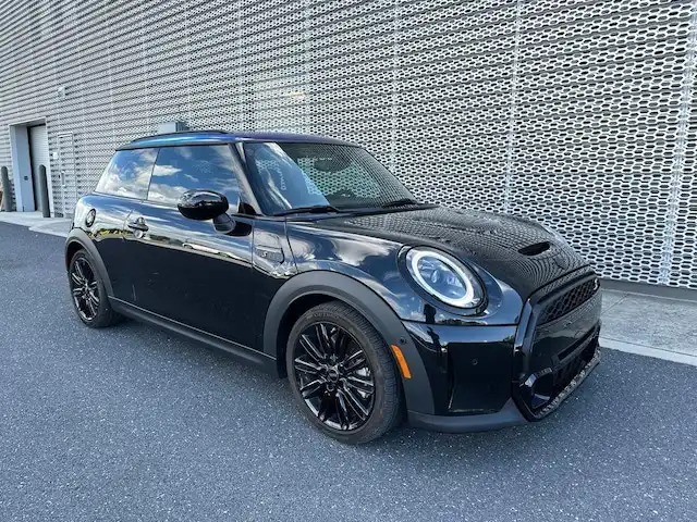 2023 MINI Cooper Cooper S 3 Door's photo