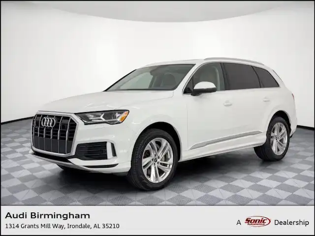2024 Audi Q7 45 Premium quattro Tiptronic's photo