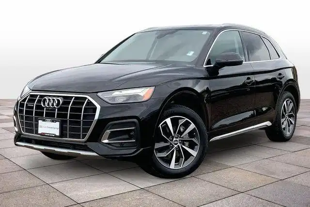 2021 Audi Q5 45 Premium Plus's photo