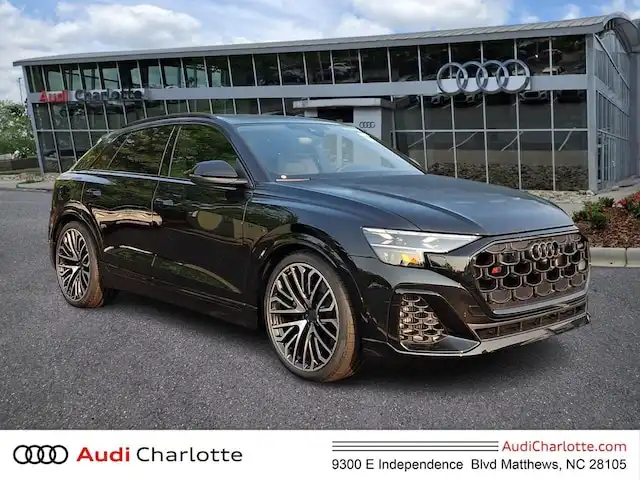 2026 Audi SQ8 Prestige quattro's photo