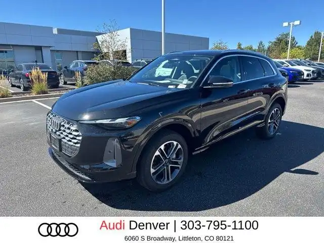 2025 Audi Q5 40 Premium's photo