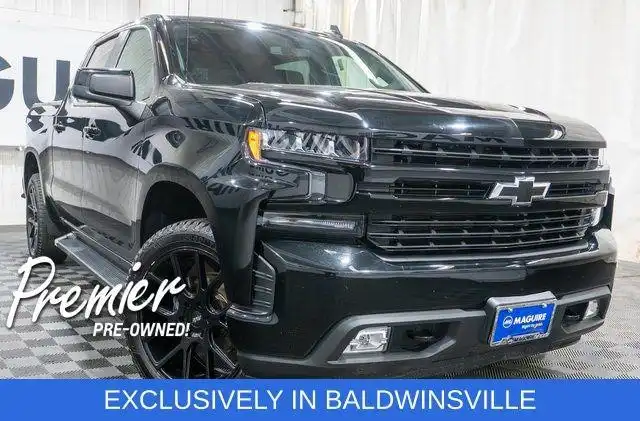 2022 Chevrolet Silverado 1500 RST 4X4 Crew Cab Short Box's photo
