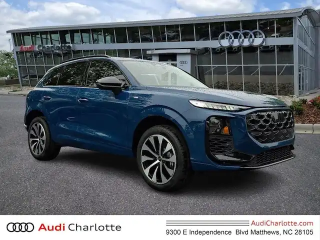 2026 Audi Q3 S line quattro's photo